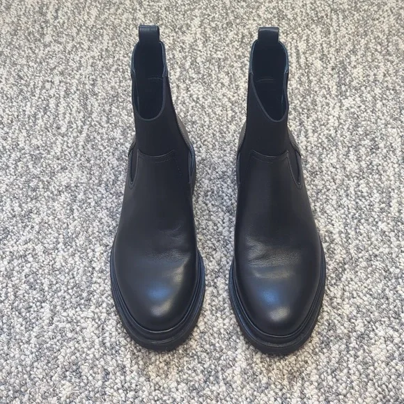 ✨ Brand new Vince Litton Leather Chelsea Boots✨ - Picture 7 of 7